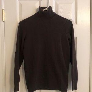 GAP dark brown turtleneck sweater